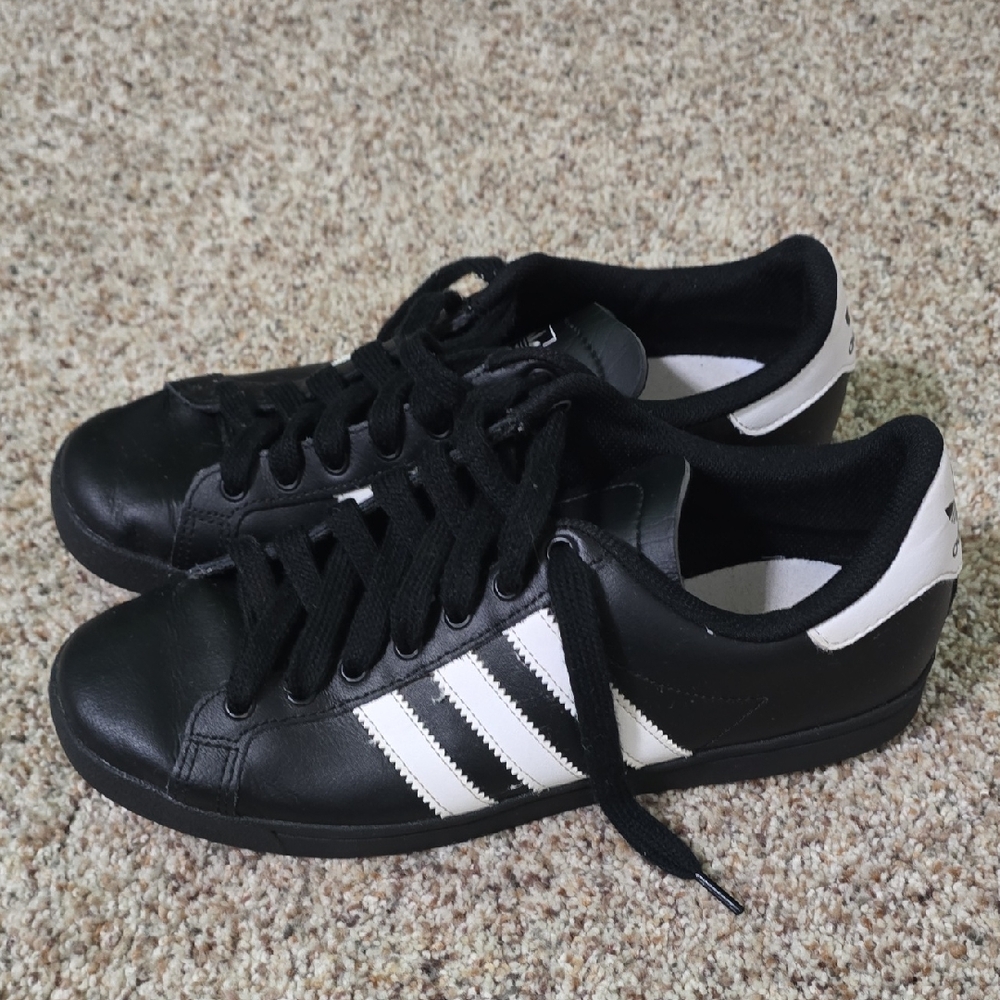 Adidas Black Coast Star